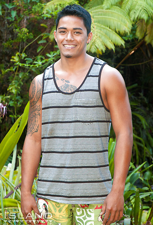 Keoni - Handsome Hawaiian Brown Boy with a Bubble Butt!